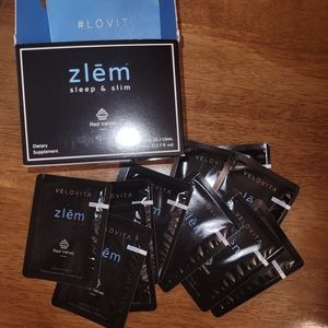 Zlem red velvet